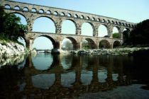 most Pont du Gard, plavba lodí po Rhône a Saône